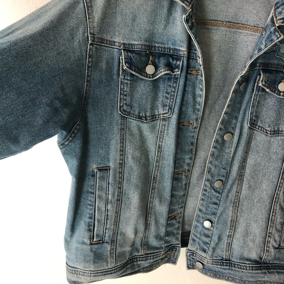 ❌SOLD❌ Universal Thread Denim/Jean Jacket - Picture 8 of 11